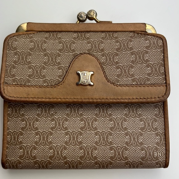 Auth. CELINE Macadam PVC Leather Bifold Wallet Logo Beige Gold Hardware Vintage - Picture 3 of 17
